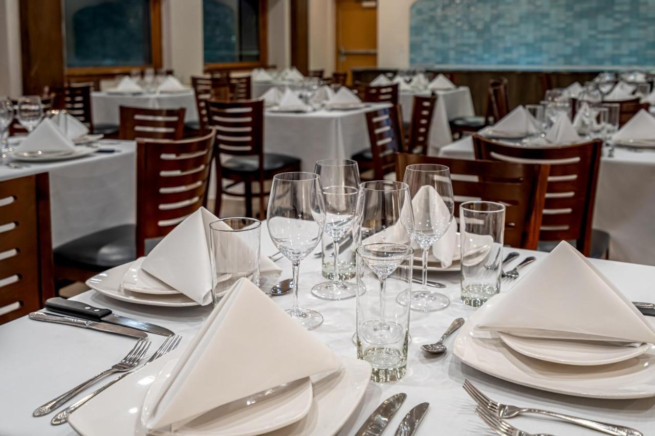 Grand Williston Hotel And Conference Center Esterno foto