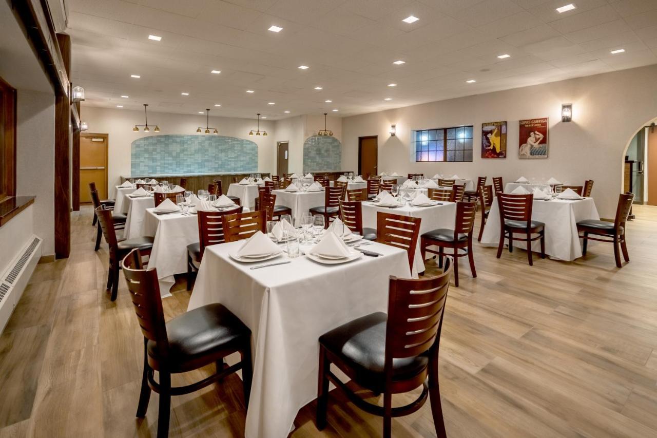 Grand Williston Hotel And Conference Center Esterno foto