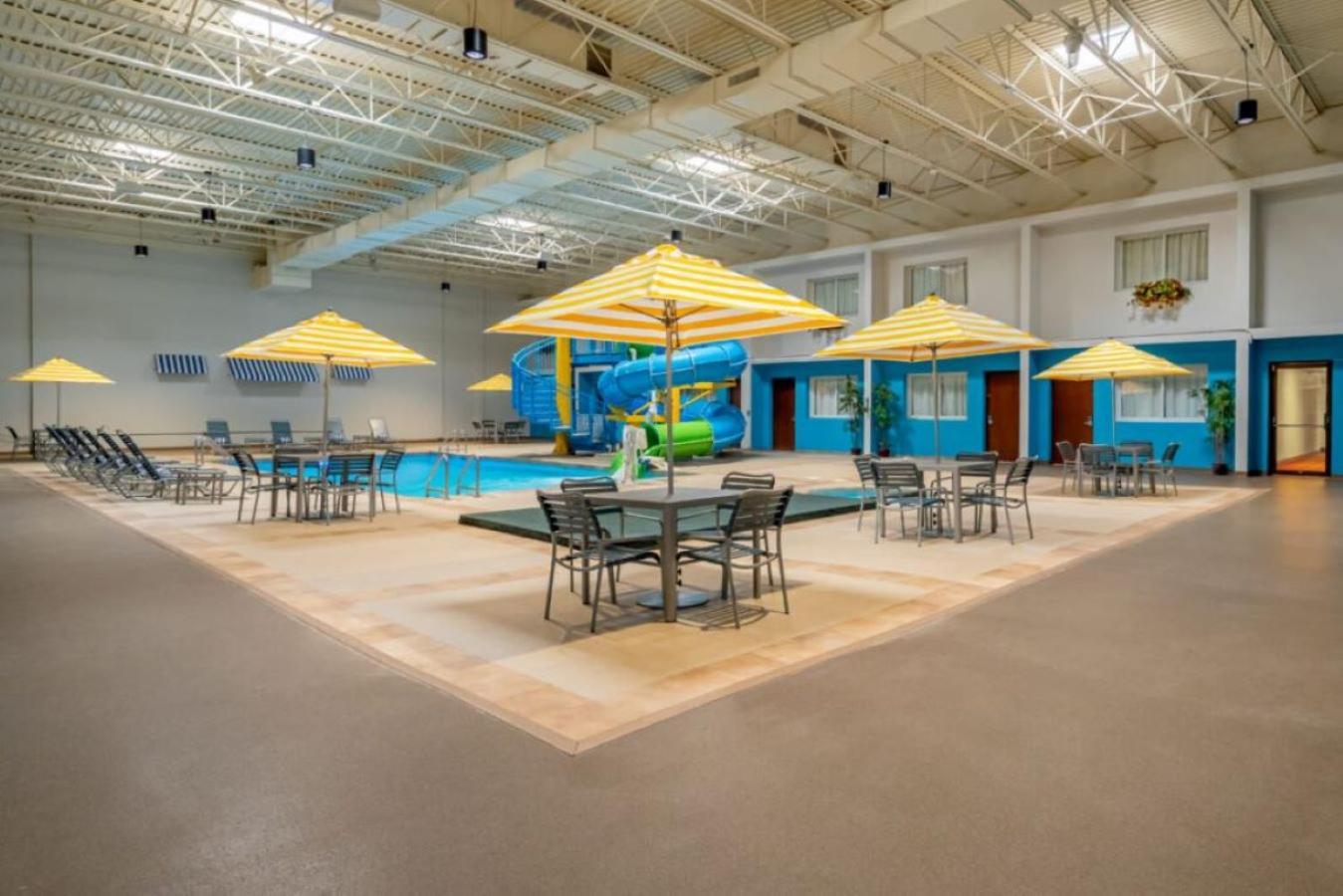 Grand Williston Hotel And Conference Center Esterno foto